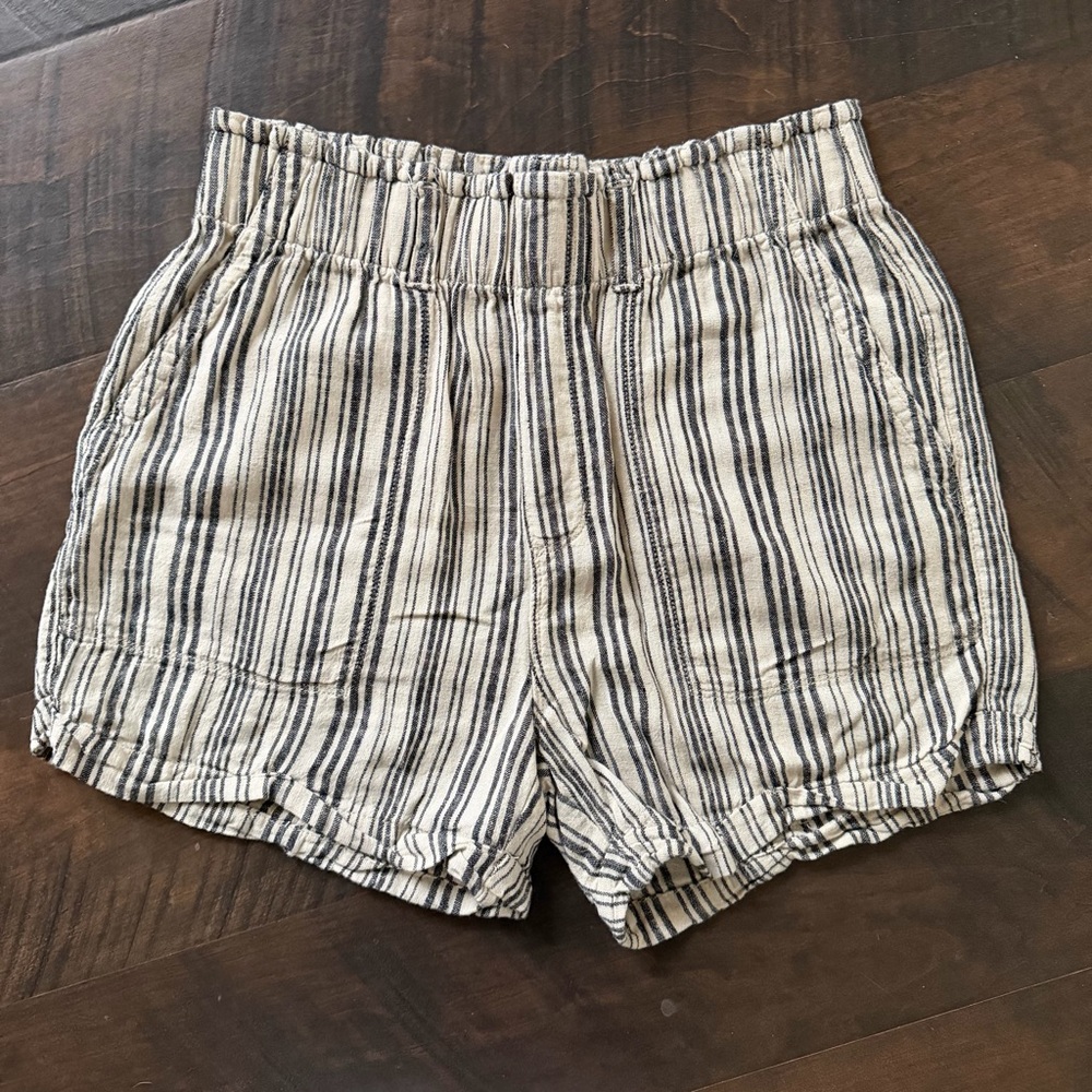 💛 Sanctuary Striped High Waist Shorts – Black & Cream Linen Blend (S)